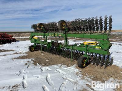 John Deere 40' Rotary Hoe