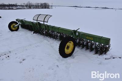 John Deere 400 Rotary Hoe
