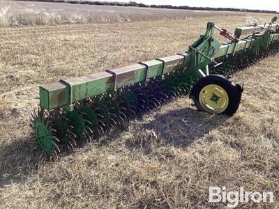 John Deere 400 Rotary Hoe