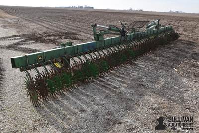 John Deere 400 12R30 Rotary Hoe
