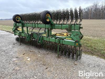 John Deere 400 Rotary Hoe