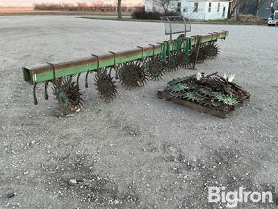 John Deere 400 Rotary Hoe