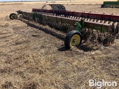 John Deere 400 30’ Rotary Hoe