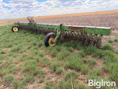John Deere 400 Rotary Hoe