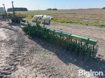 John Deere 400 3-Pt Rotary Hoe