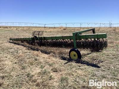 John Deere 400 Rotary Hoe w/ Transport Hitch