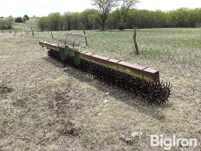John Deere 400 Rotary Hoe