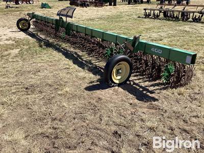 John Deere 400 Rotary Hoe