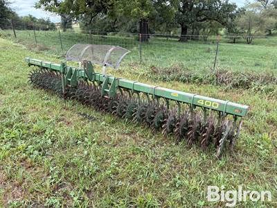 John Deere 400 Rotary Hoe