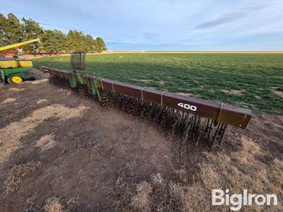John Deere E0400 Rotary Hoe