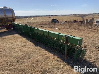 John Deere E0400 Rotary Hoe