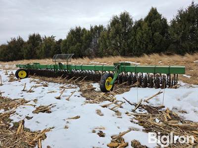 John Deere Rotary Hoe