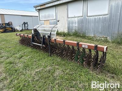 M&W 1815 Rotary Hoe