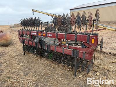 M&W 1925 25' Rotary Hoe