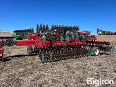 M&W 60’ Rotary Hoe