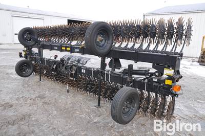 Yetter 3541 41' 3-Pt Rotary Hoe