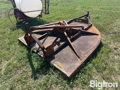 Bush Hog 3-Pt Shredder/mower