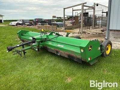 John Deere 115 Flail Shredder