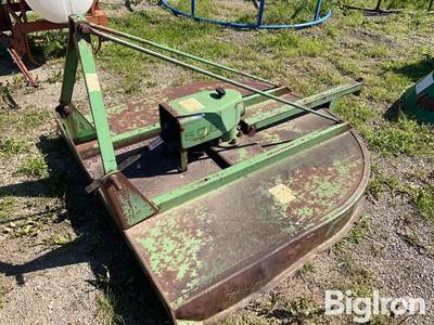 John Deere 506 3-Pt Shredder
