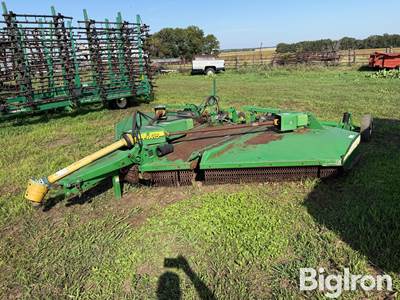 John Deere HX15 Batwing Shredder