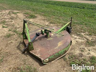 John Deere 3-Pt Shredder/Mower