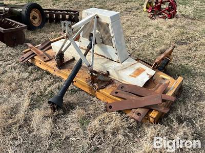 Woods RM 90-2 3-Pt Finish Mower/Shredder