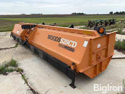 2015 Woods S20CDHD 20' Shredder