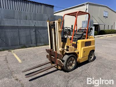 Allis-Chalmers FPL-40-24 Rough Terrain Forklift