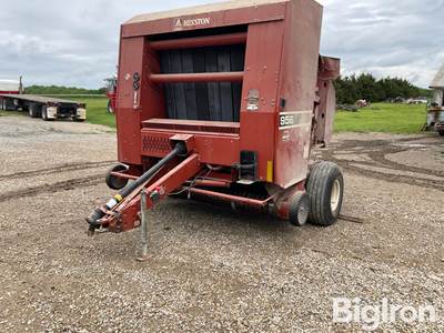 2006 AGCO Hesston 956A 5'x6' Net Wrap Round Baler