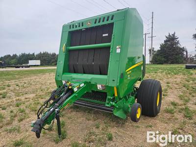 2019 John Deere 560M Round Baler