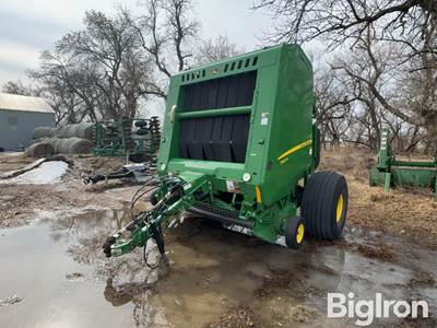 2019 John Deere 560R Round Baler