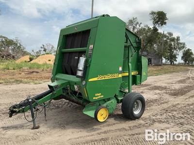 John Deere 567 Cover Edge Silage/MegaWide Round Baler