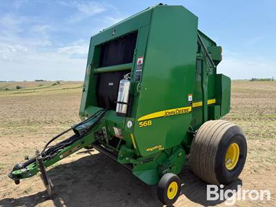 2012 John Deere 568 Round Baler