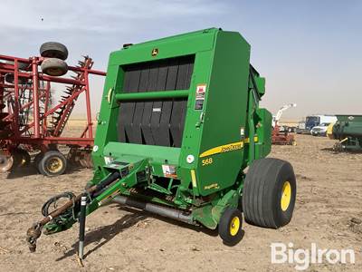 John Deere 568 MegaWide Plus Round Baler