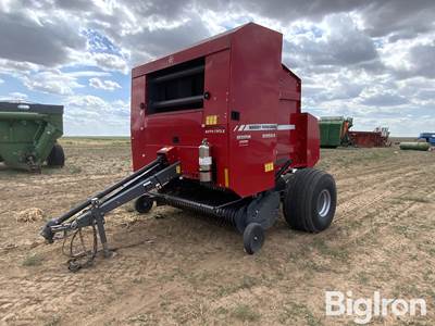 Massey Ferguson 2956A Round Baler