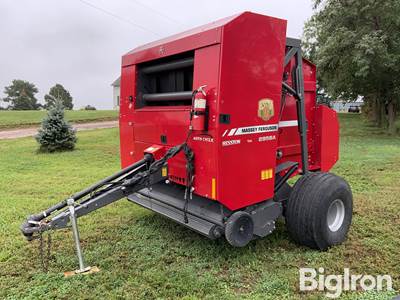 2017 Massey Ferguson Hesston 2956A Round Baler