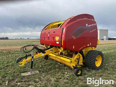 2022 New Holland Roll-Belt 560 Specialty Crop Round Baler