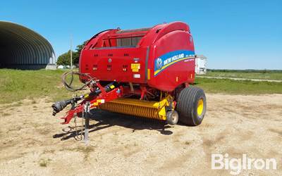 2021 New Holland Roll-Belt 560 Specialty Crop Plus Round Baler