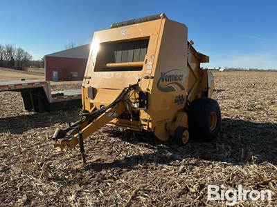 2012 Vermeer 605 Super M Cornstalk Special Round Baler
