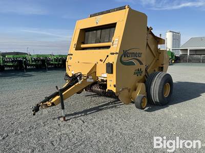 2011 Vermeer 605M Super DCF Wide Pickup Round Baler