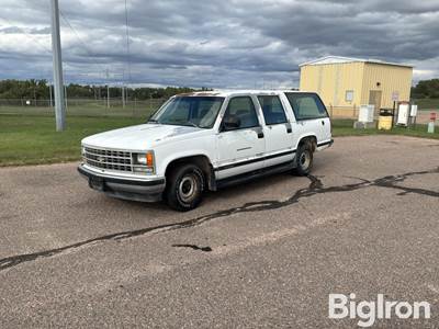 1993 Chevrolet 1500 2WD Suburban