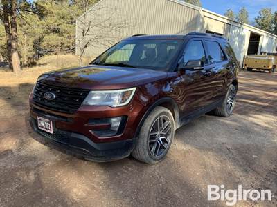 2016 Ford Explorer 4x4 Sport SUV