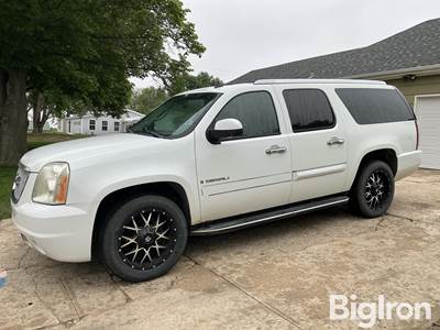 2008 GMC Yukon Denali XL 4x4 SUV