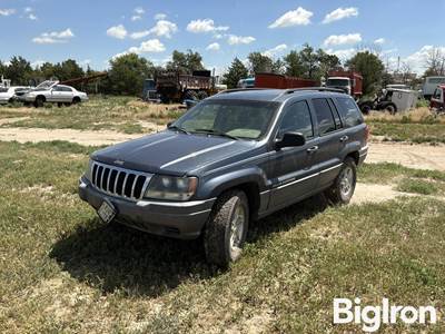2002 Jeep Grand Cherokee Laredo 4x4 SUV