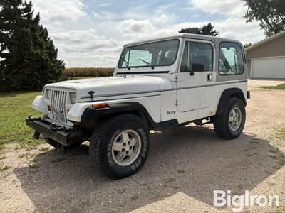 1990 Jeep Wrangler YJ 4x4 SUV