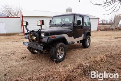 1991 Jeep Wrangler w/Meyer C-7.5 Snowplow & Controls
