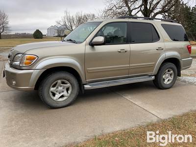2002 Toyota Sequoia SR5 4x4 SUV