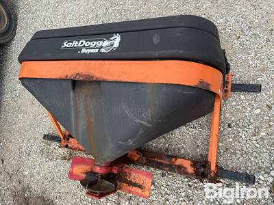 SaltDogg TGS05B Salt Spreader