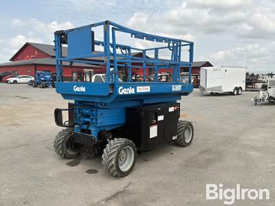 2016 Genie 2669 RT Scissor Lift