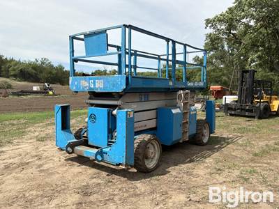 2004 Genie GS-4390 Scissor Lift